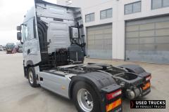 Renault Trucks T High
                                          520