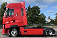 Renault Trucks T High
                                          520