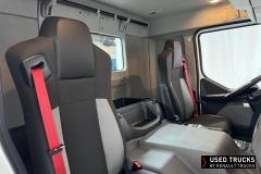 Renault Trucks D Wide
                                          320